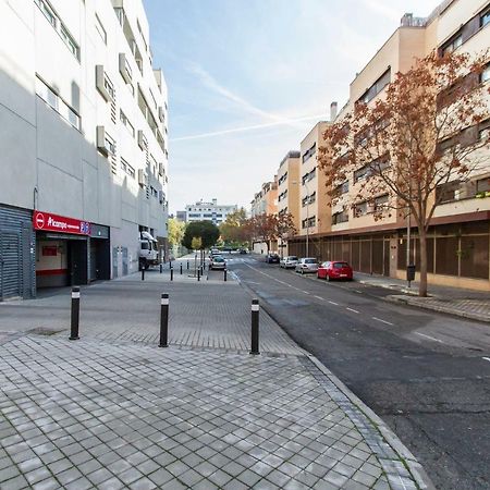 Luminoso, Moderno Y Amplio En Madrid Río I Parking Exterior foto